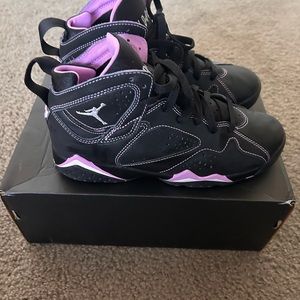 Retro Jordan’s youth size 6